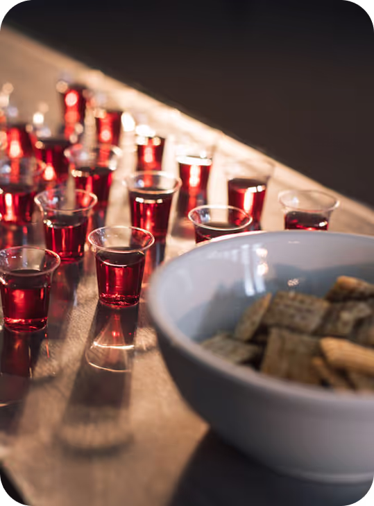 Christian churches in Lethbridge worship Jesus